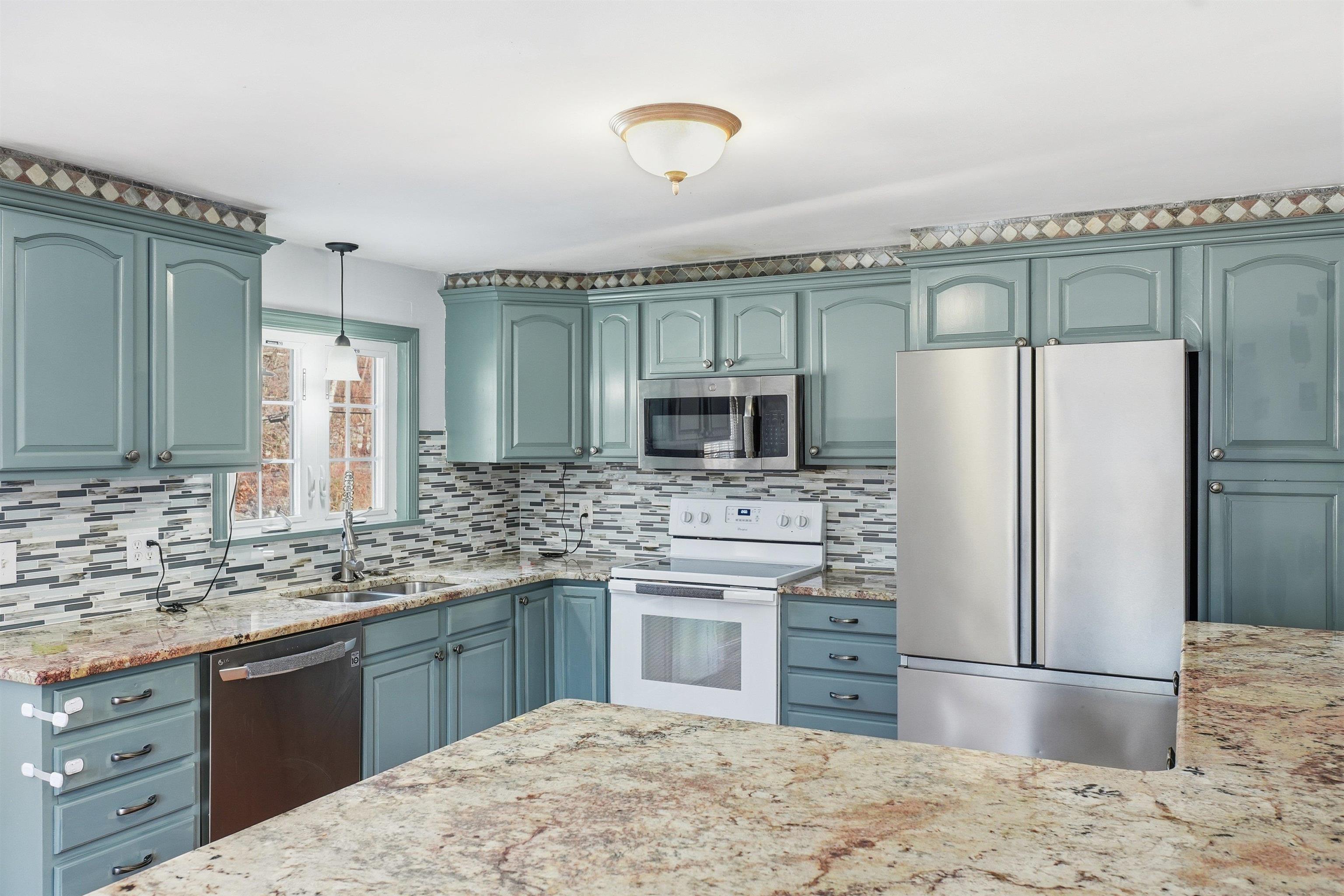 2 Baker Road Windham, NH 03087 - Photo 20 of 49