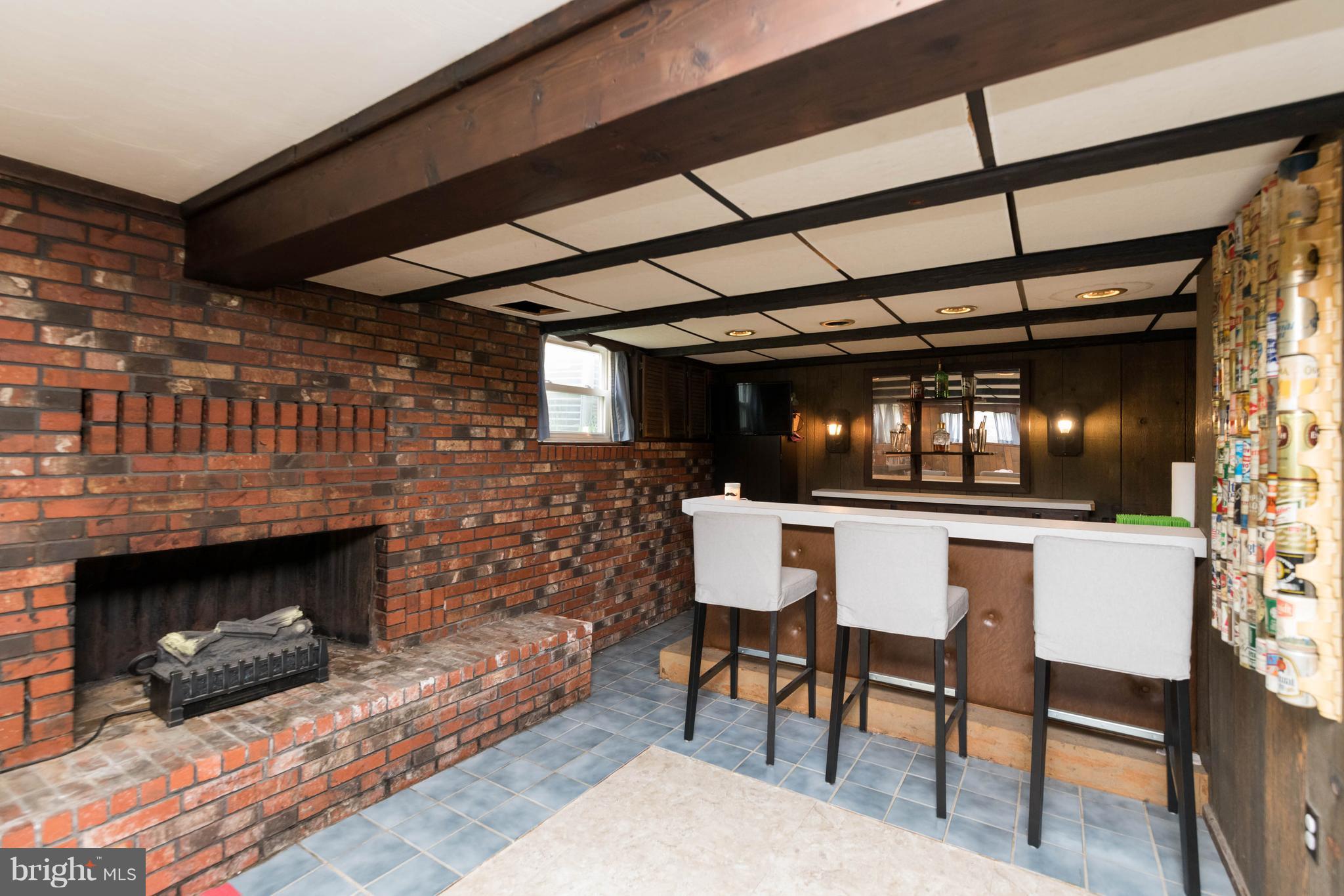 517 Holy Cross Road Baltimore, MD 21225 - Photo 26 of 28 Family Room-lower level