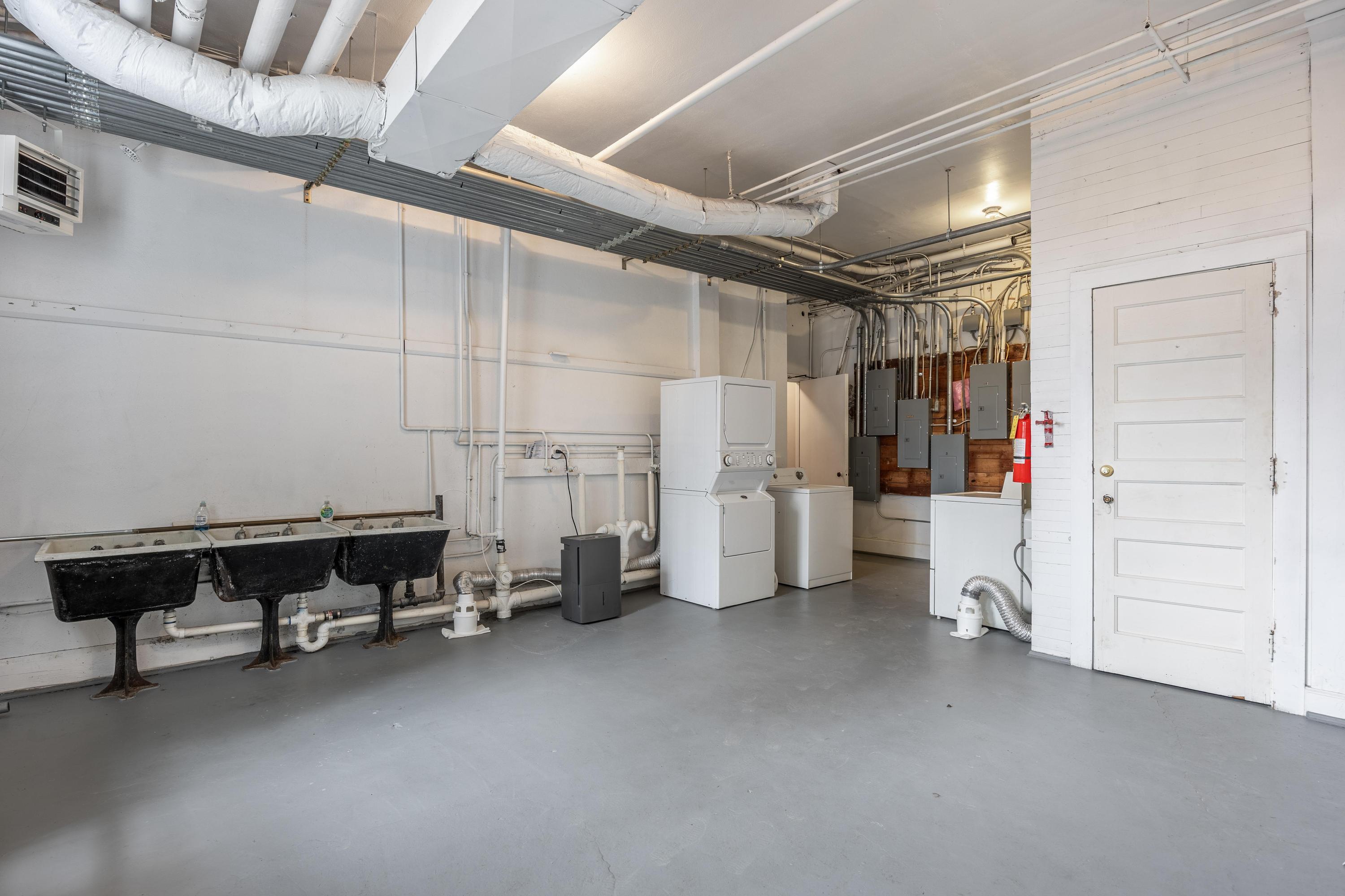 31 Minnekahda Place Chattanooga, TN 37405 - Photo 119 of 119 Laundry Area