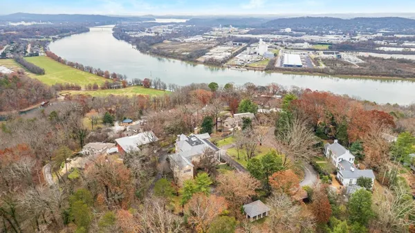 $6,900,000 | 31 Minnekahda Place, Chattanooga, TN 37405