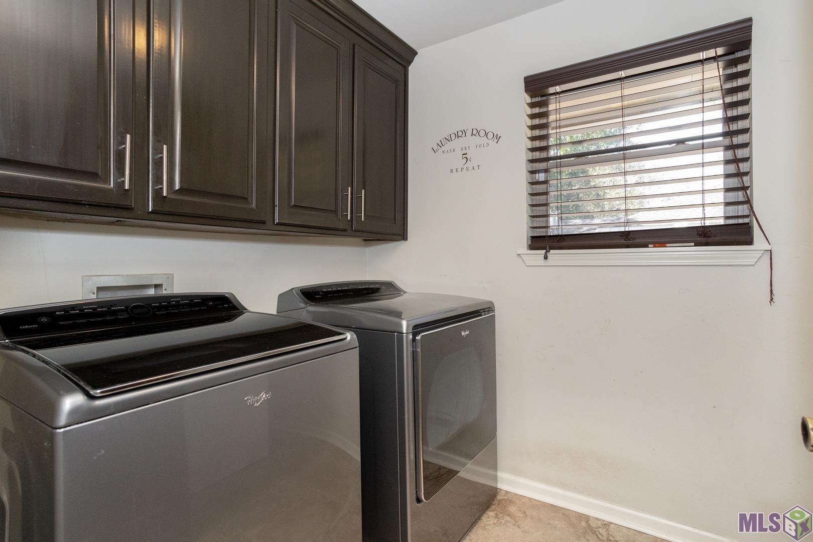 14012 Woodland Ridge Avenue Baton Rouge, LA 70816 - Photo 20 of 46 Laundry
