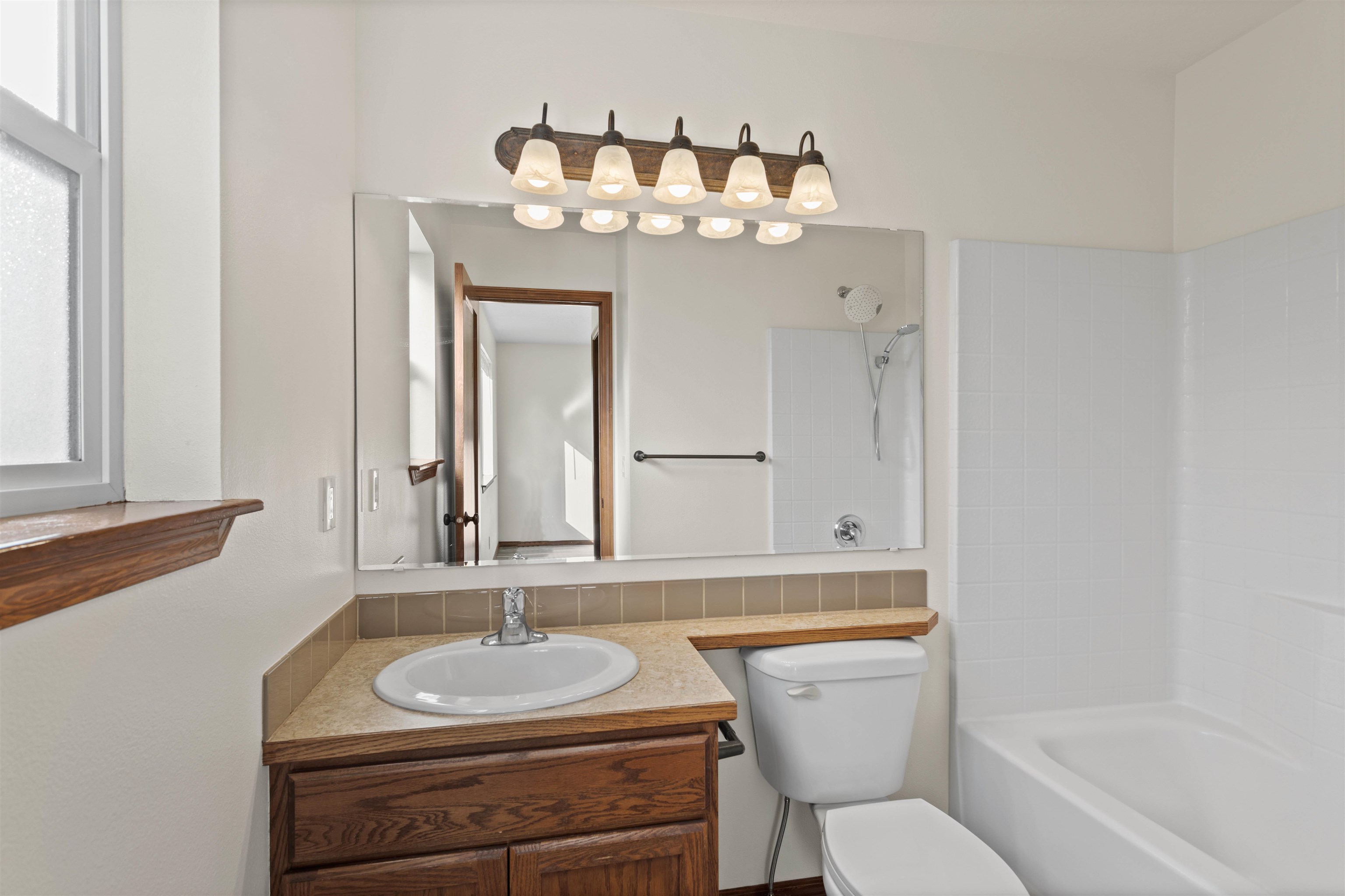 6318 Cornwall Street Coeur D'Alene, ID 83815 - Photo 13 of 20