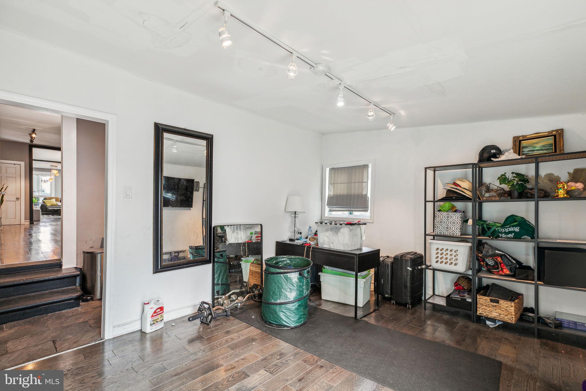 424 Ridgeway Street Gloucester City, NJ 08030 - Photo 15 of 50