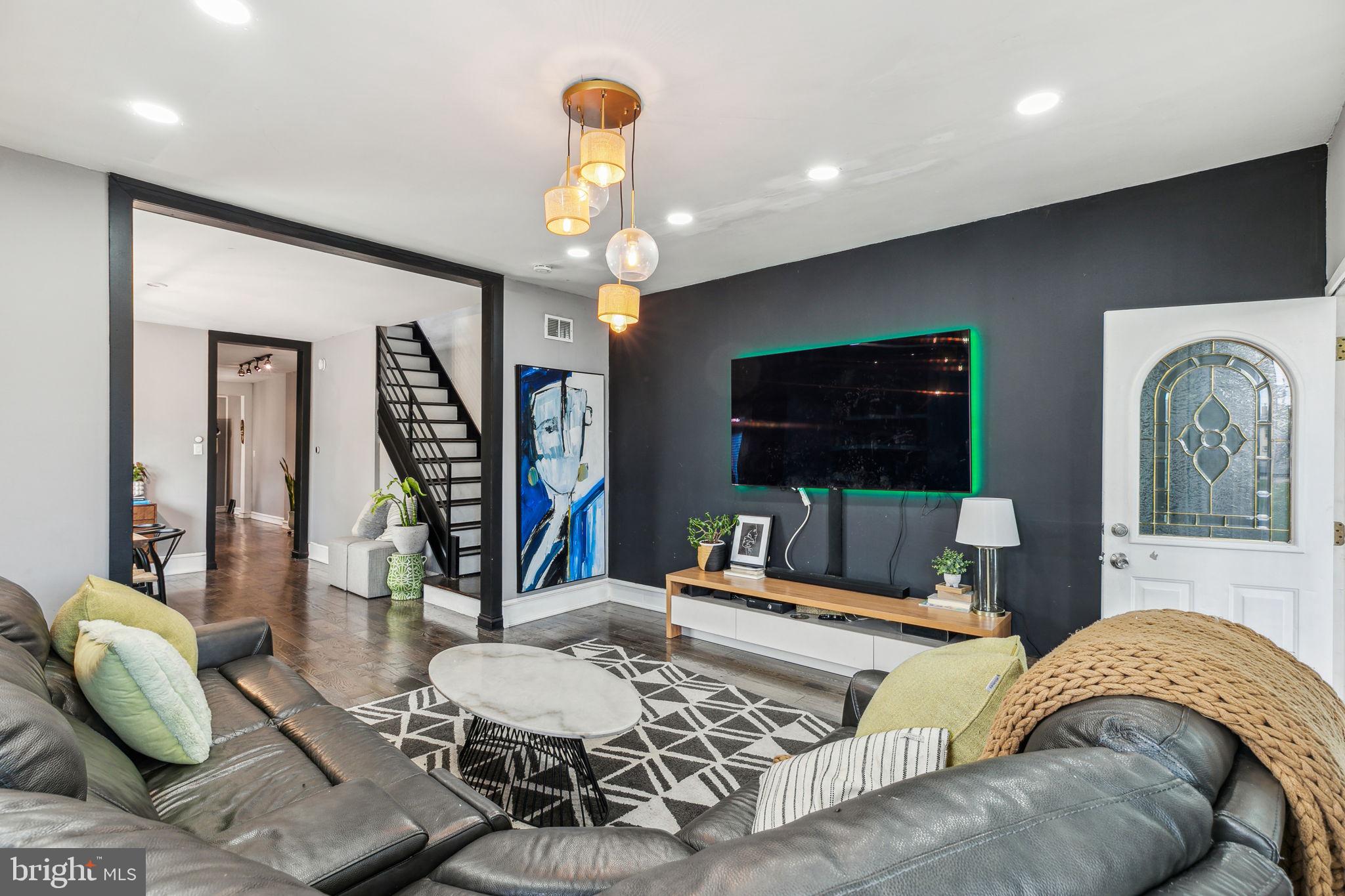 424 Ridgeway Street Gloucester City, NJ 08030 - Photo 9 of 50