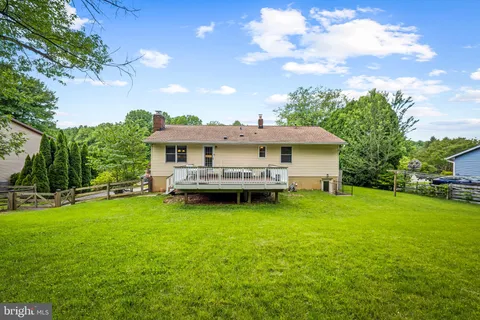 $540,000 | 6415 Hickory Lane, Sykesville, MD 21784