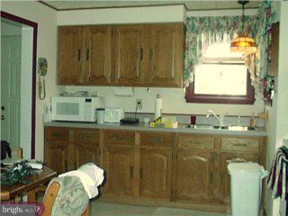 1355 Midland Road Conshohocken, PA 19428 - Photo 3 of 6 Gallery Image 3