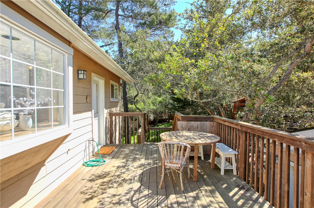 1990 Dorking Avenue Cambria, CA 93428 - Photo 22 of 69