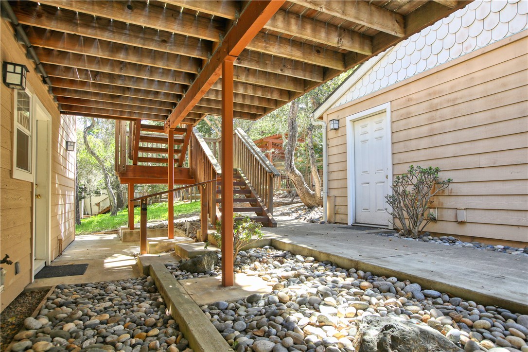 1990 Dorking Avenue Cambria, CA 93428 - Photo 46 of 69