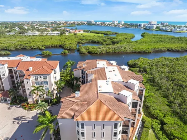 $425,000 | 5430 Eagles Point Circle, Unit 202, Sarasota, FL 34231