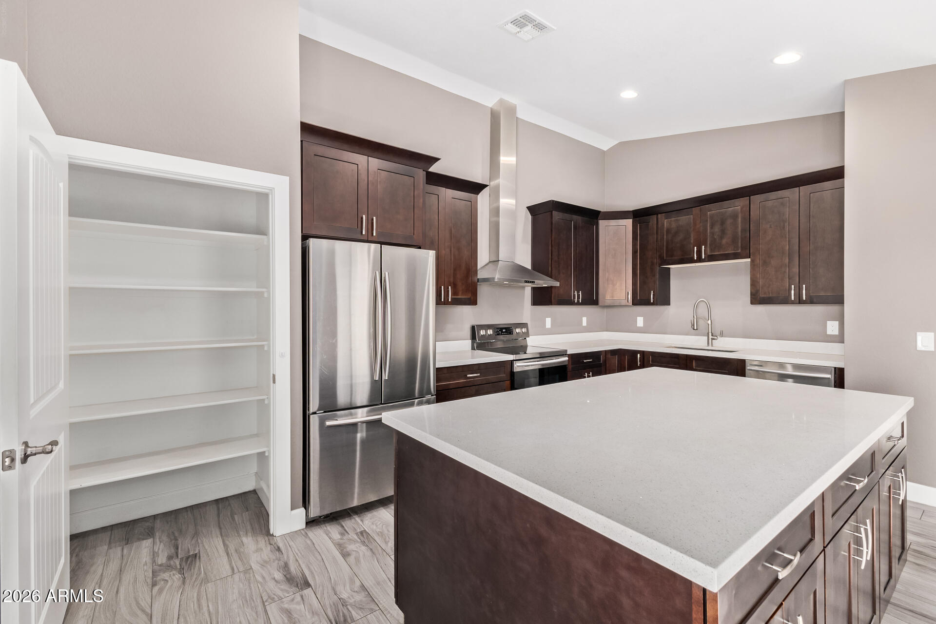 2730 East Broadway Road Phoenix, AZ 85040 - Photo 13 of 36 All appliances included