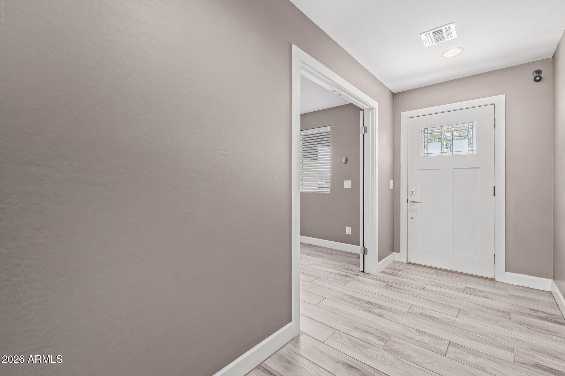 2730 East Broadway Road Phoenix, AZ 85040 - Photo 5 of 36 Literally Like New