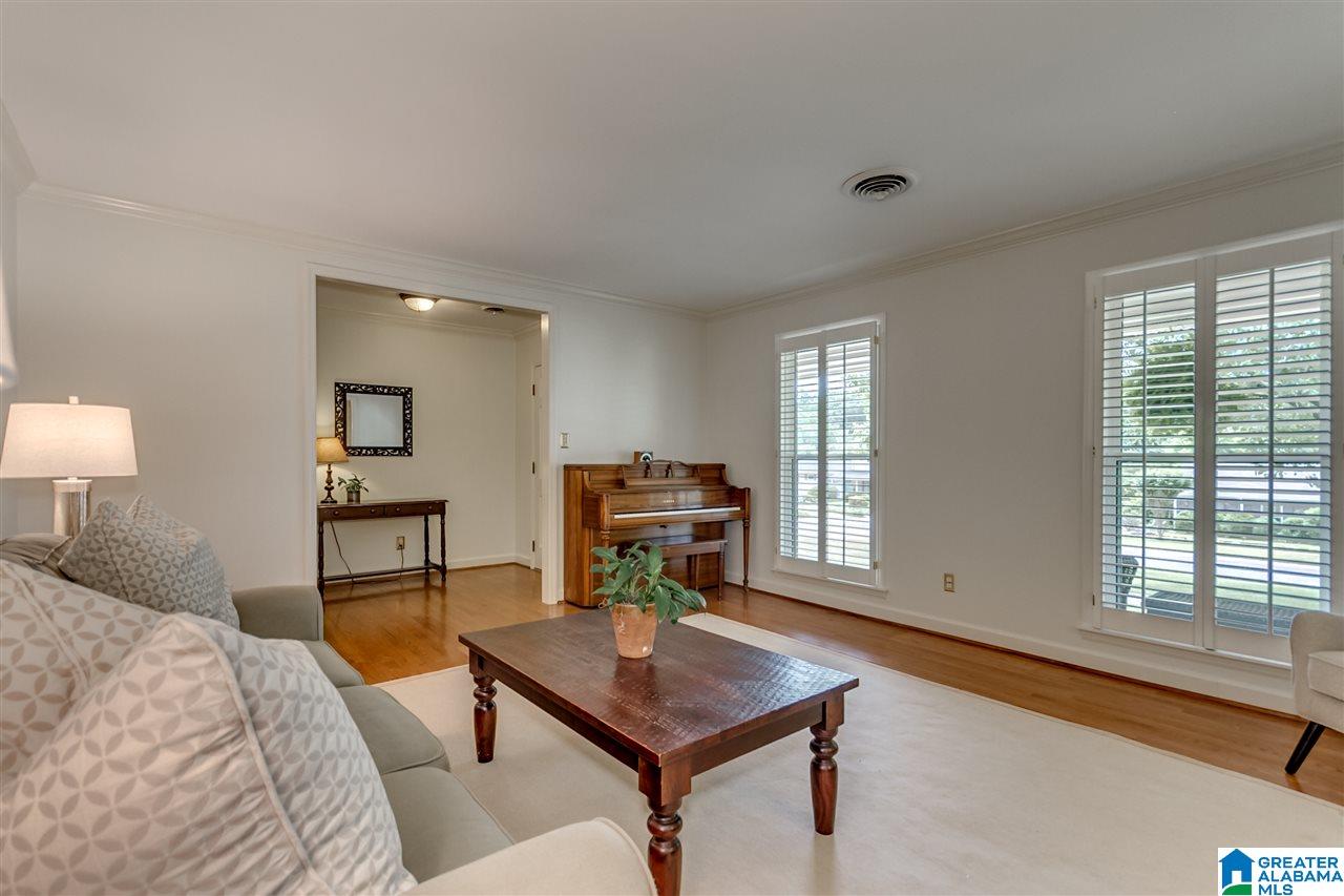 1840 Cedarwood Road Birmingham, AL 35216 - Photo 4 of 29