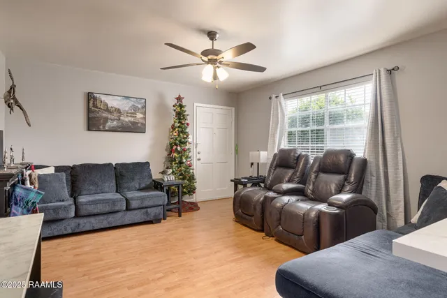 $88,500 | 3121 Johnston Street, Unit 112, Lafayette, LA 70503