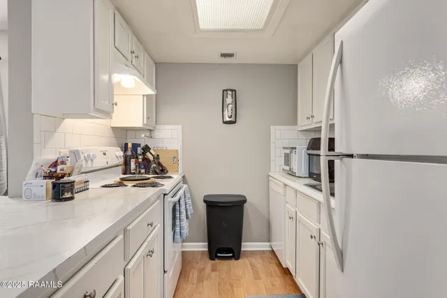 $88,500 | 3121 Johnston Street, Unit 112, Lafayette, LA 70503