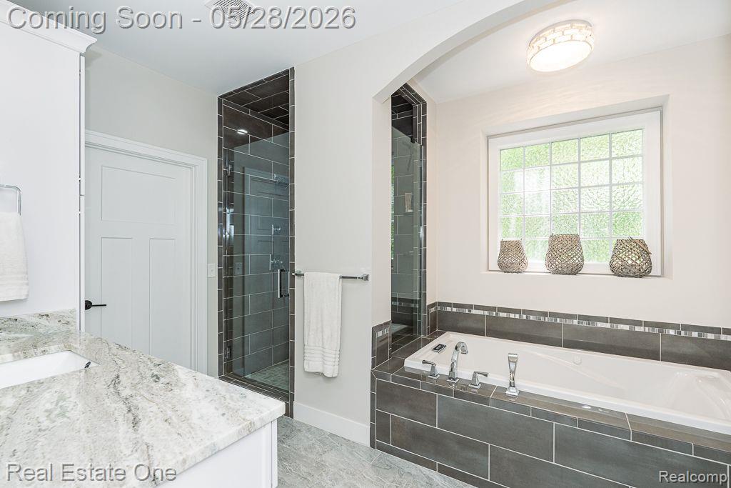 60553 Pennington Way Rochester, MI 48306 - Photo 16 of 35