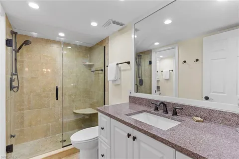 $645,000 | 5000 Estero Boulevard, Unit 305, Fort Myers Beach, FL 33931