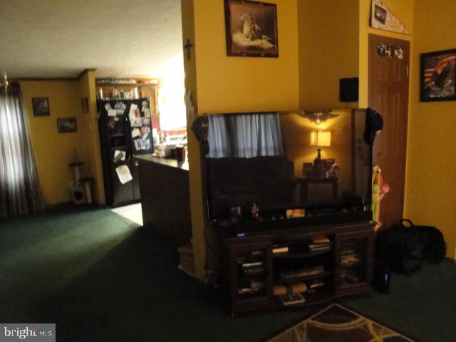 4083 Carlisle Road Dover, PA 17315 - Photo 17 of 22 Gallery Image 17