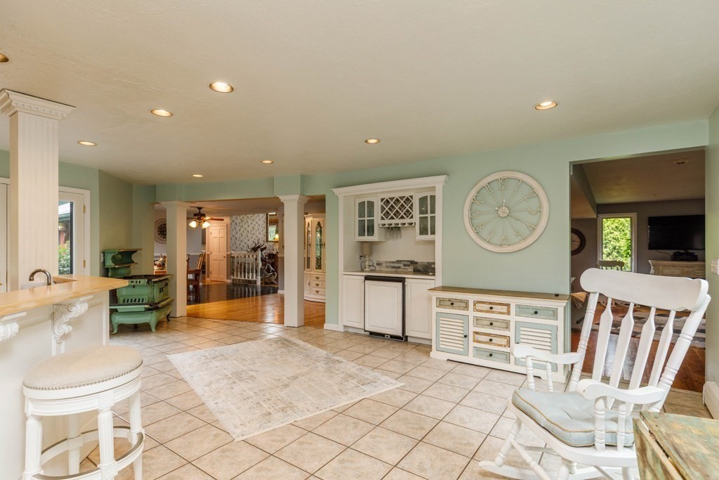58 Rice Road Templeton, MA 01468 - Photo 10 of 30