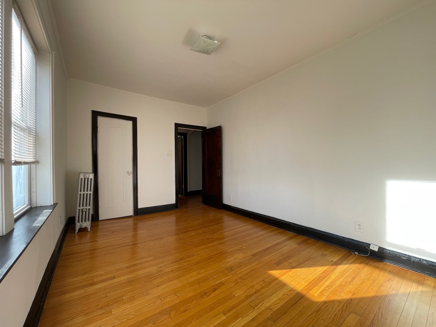 4247 West Division Street, Unit 2R Chicago, IL 60651 - Photo 11 of 12
