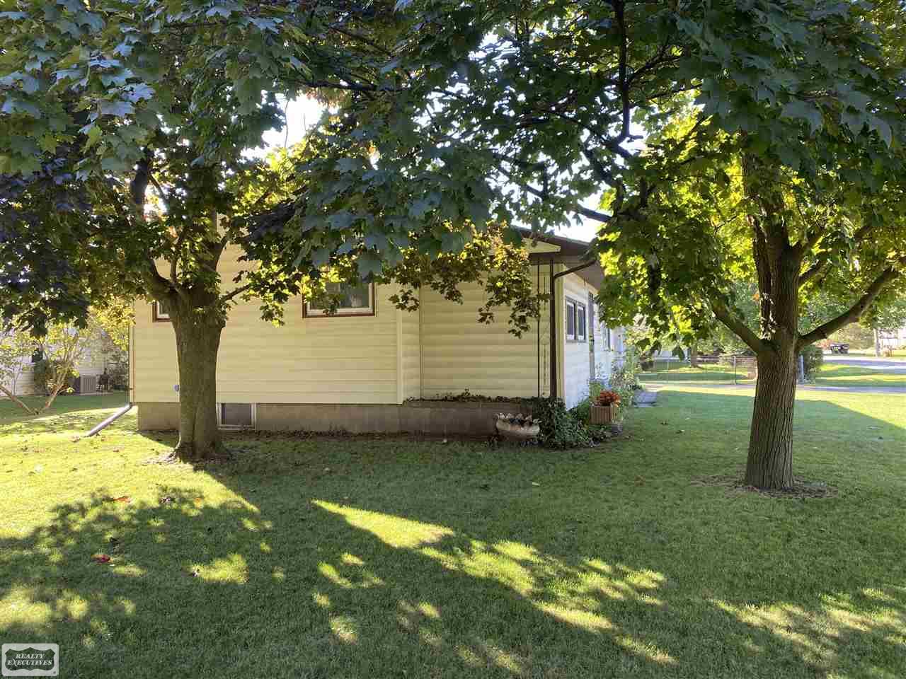 34420 Bordman Road Memphis, MI 48041 - Photo 3 of 39 Side Angle of House