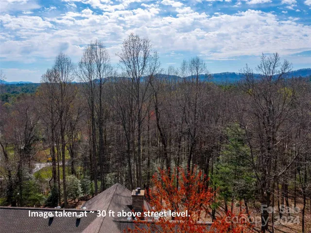 a view of outdoor space with green space