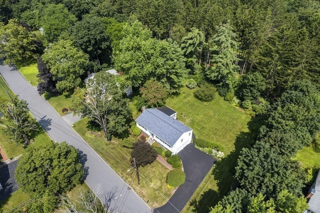 16 Aqueduct Road Wayland, MA 01778 - Photo 25 of 27 Gallery Image 25
