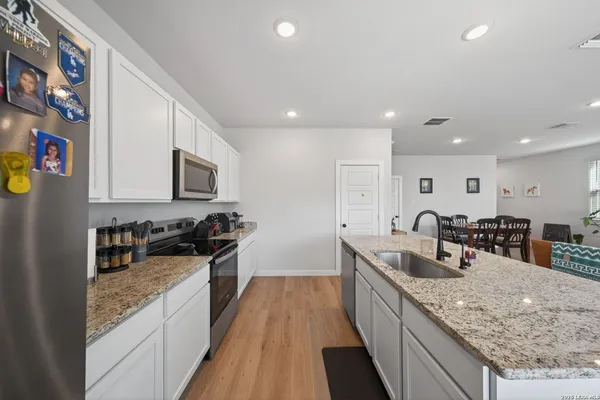 $1,850 | 4238 Danforth Street, New Braunfels, TX 78130