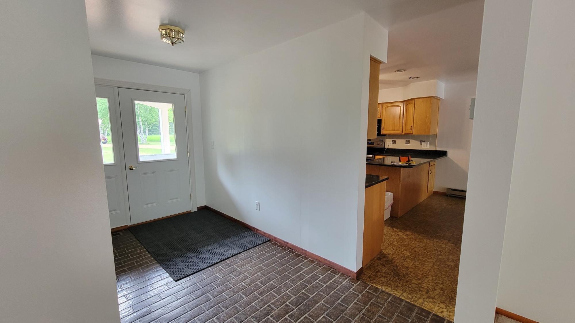 W6824 Red River Road Antigo, WI 54409 - Photo 3 of 59 Gallery Image 3