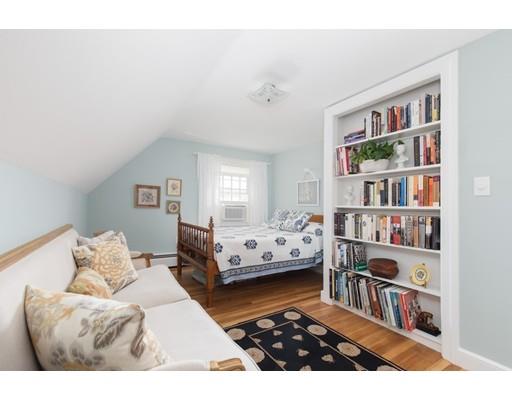 20 Woods Road Belmont, MA 02478 - Photo 12 of 16 Gallery Image 12