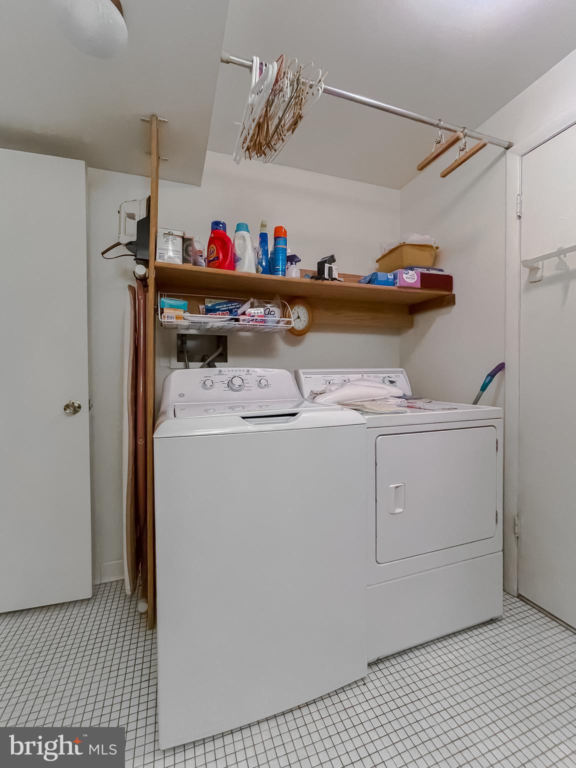 2422 Pinefield Road Waldorf, MD 20601 - Photo 37 of 43 a utility room with dryer and washer