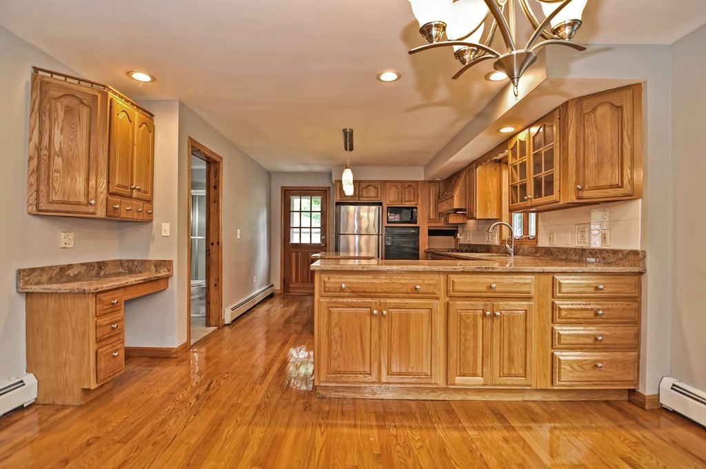 25 Main Street Upton, MA 01568 - Photo 4 of 34 Gallery Image 4