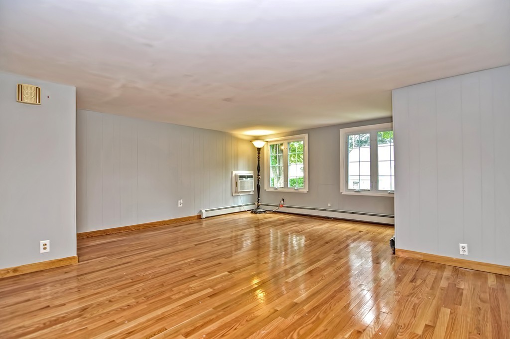 25 Main Street Upton, MA 01568 - Photo 9 of 34 Gallery Image 9