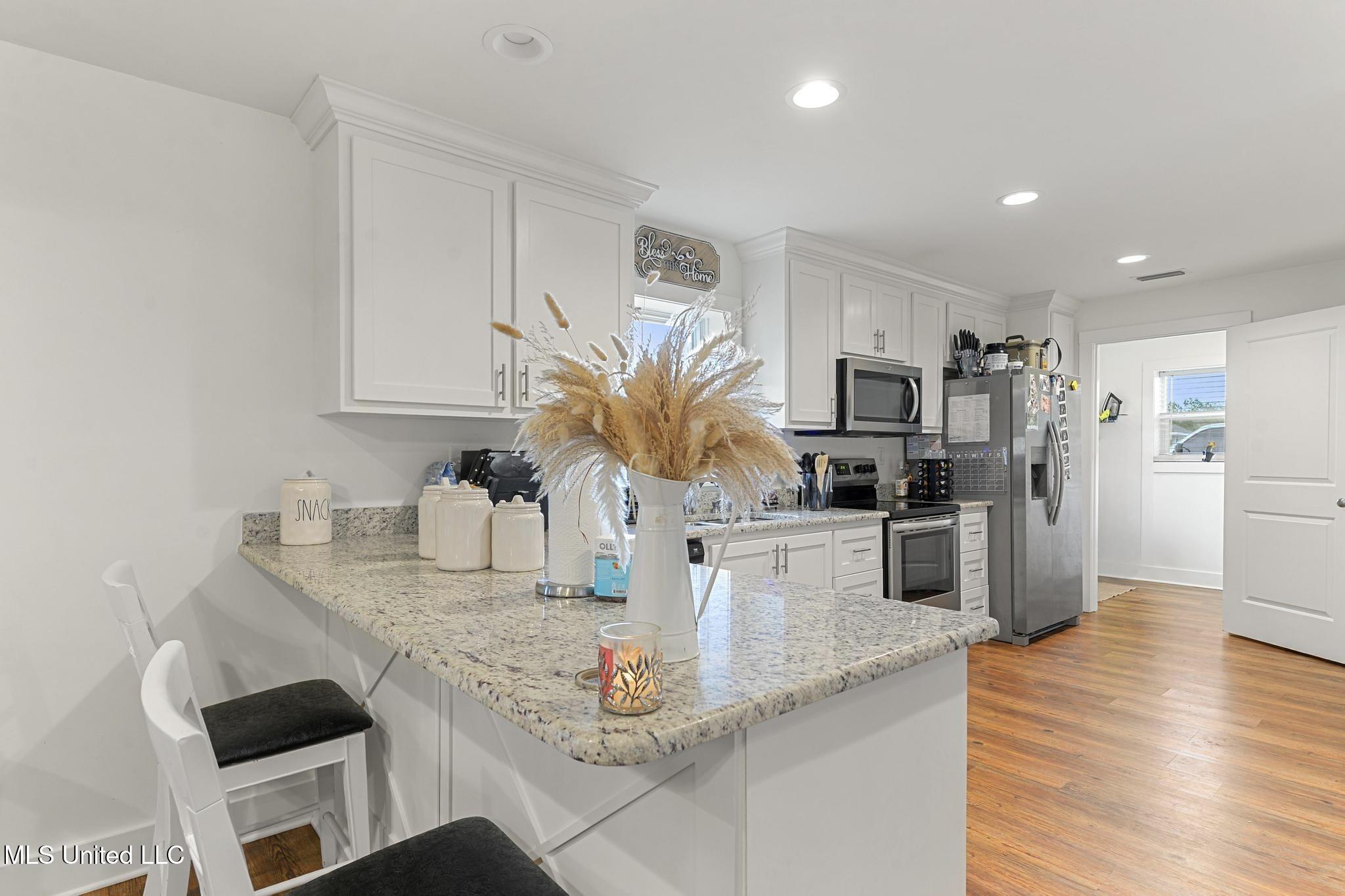 5901 Lum Reeves Road Lucedale, MS 39452 - Photo 3 of 25 IMG_6268