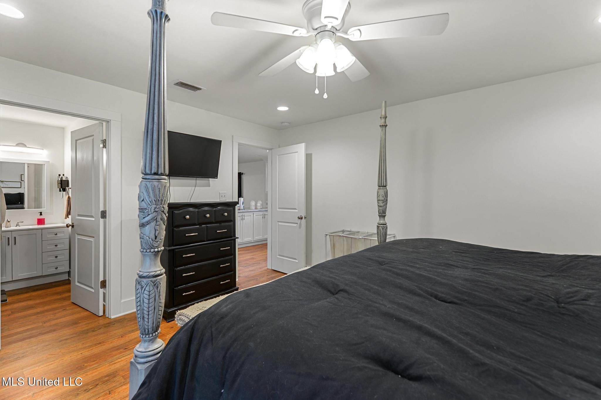 5901 Lum Reeves Road Lucedale, MS 39452 - Photo 10 of 25 IMG_6259