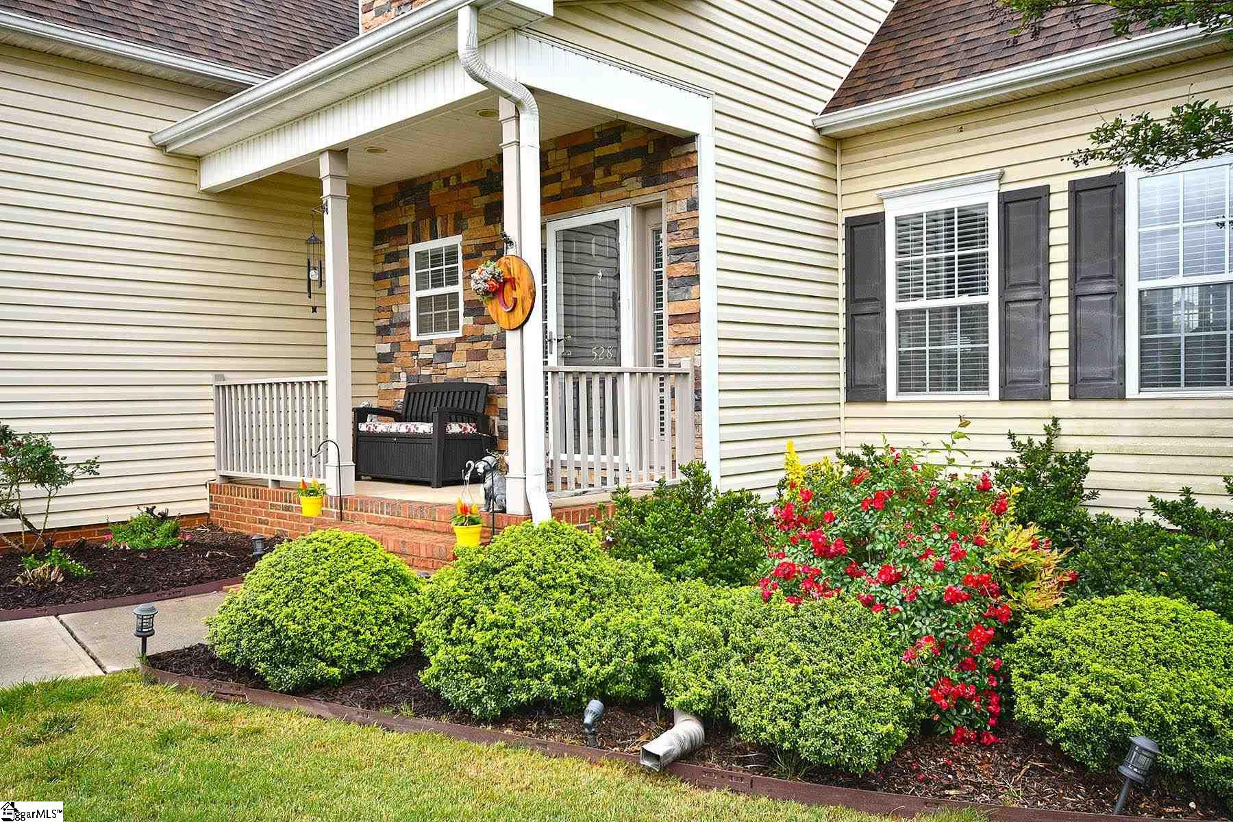528 Rio Grande Place Simpsonville, SC 29680 - Photo 2 of 36 Gallery Image 2
