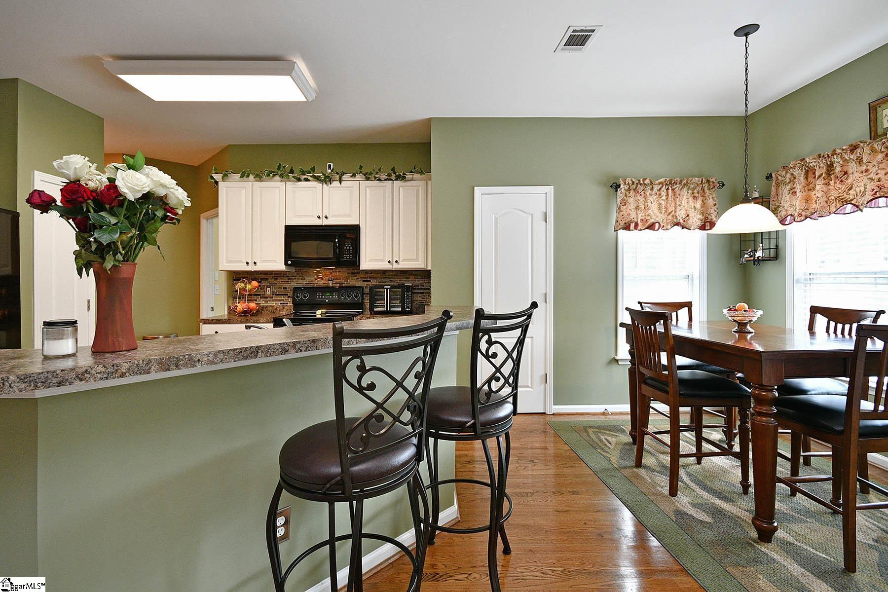 528 Rio Grande Place Simpsonville, SC 29680 - Photo 12 of 36 Gallery Image 12