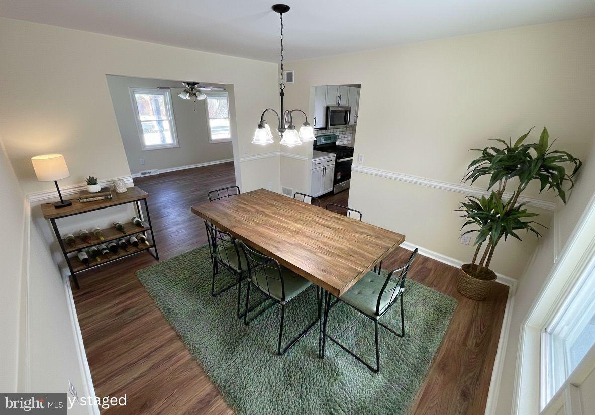 325 Village Spring Lane Reinholds, PA 17569 - Photo 5 of 51 Virtually Staged