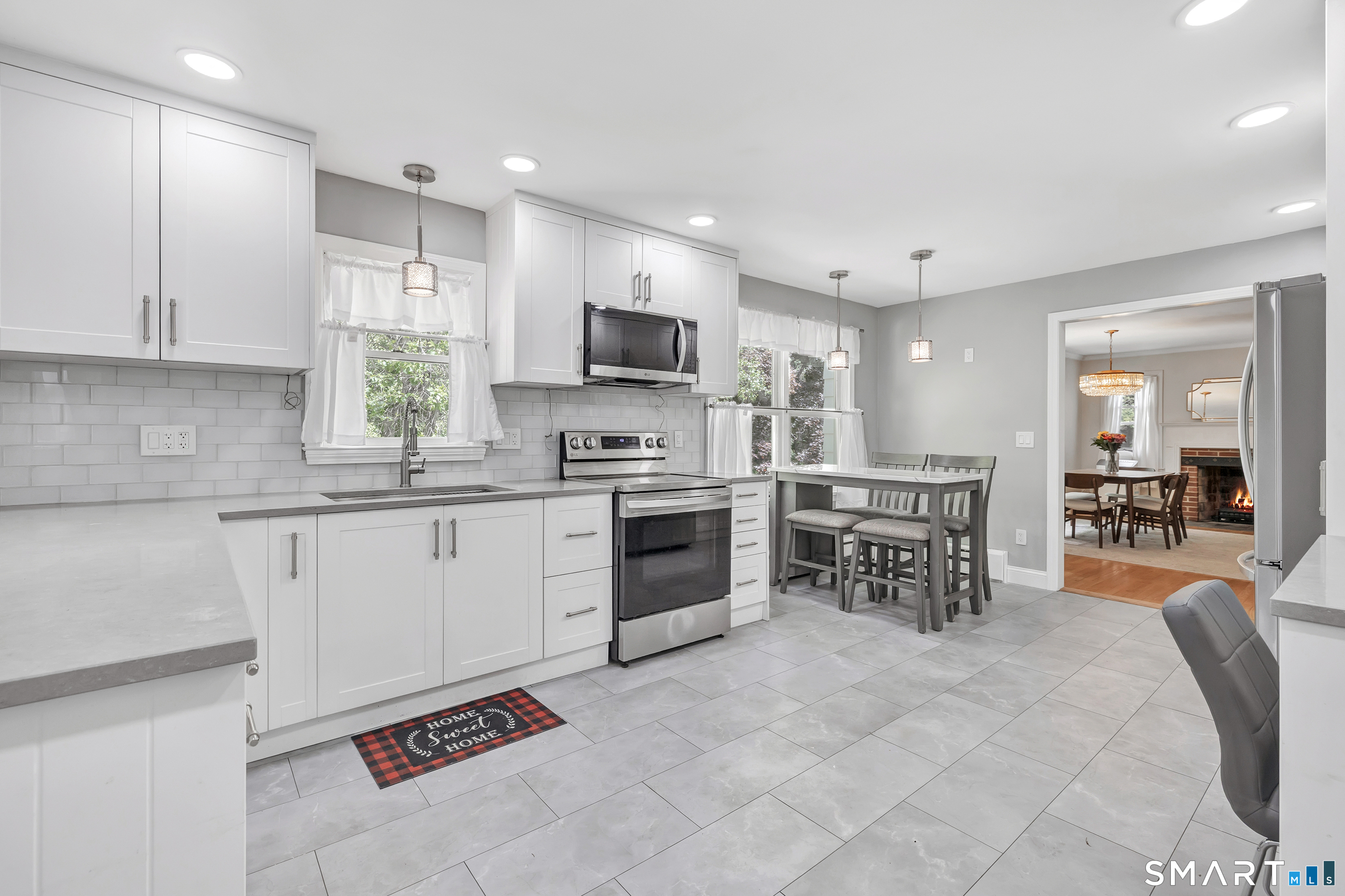 119 Staples Road Easton, CT 06612 - Photo 6 of 37
