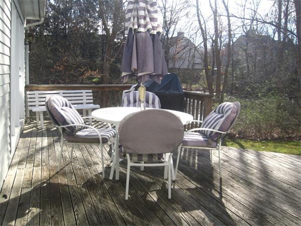 6 Pillings Pond Road Lynnfield, MA 01940 - Photo 18 of 20 Gallery Image 18