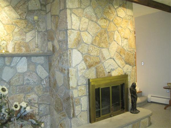 6 Pillings Pond Road Lynnfield, MA 01940 - Photo 5 of 20 Gallery Image 5