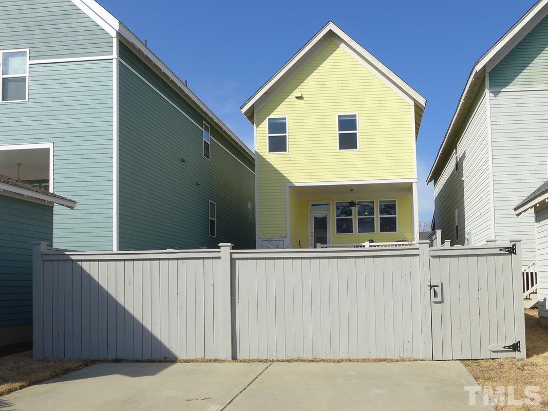 74 Owen Towne Road Chapel Hill, NC 27516 - Photo 19 of 27 a view of backyard of house