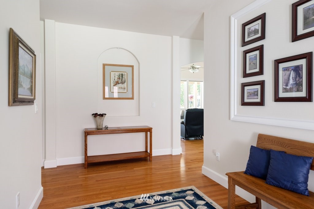 134 North Pheasant Run Road Coupeville, WA 98239 - Photo 6 of 40 Gallery Image 6