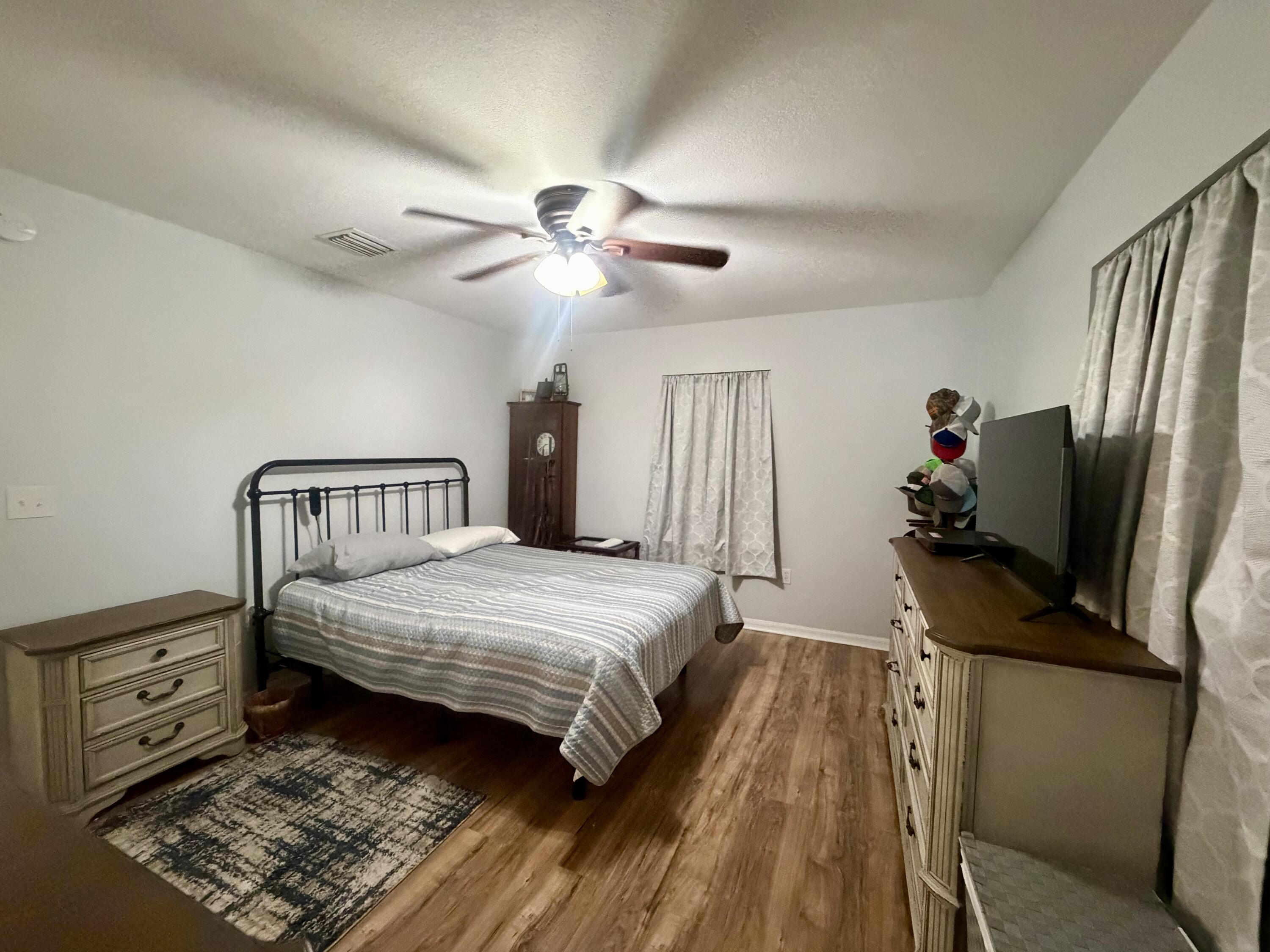 7823 Southwest 9th Street Okeechobee, FL 34974 - Photo 16 of 21 IMG_0877