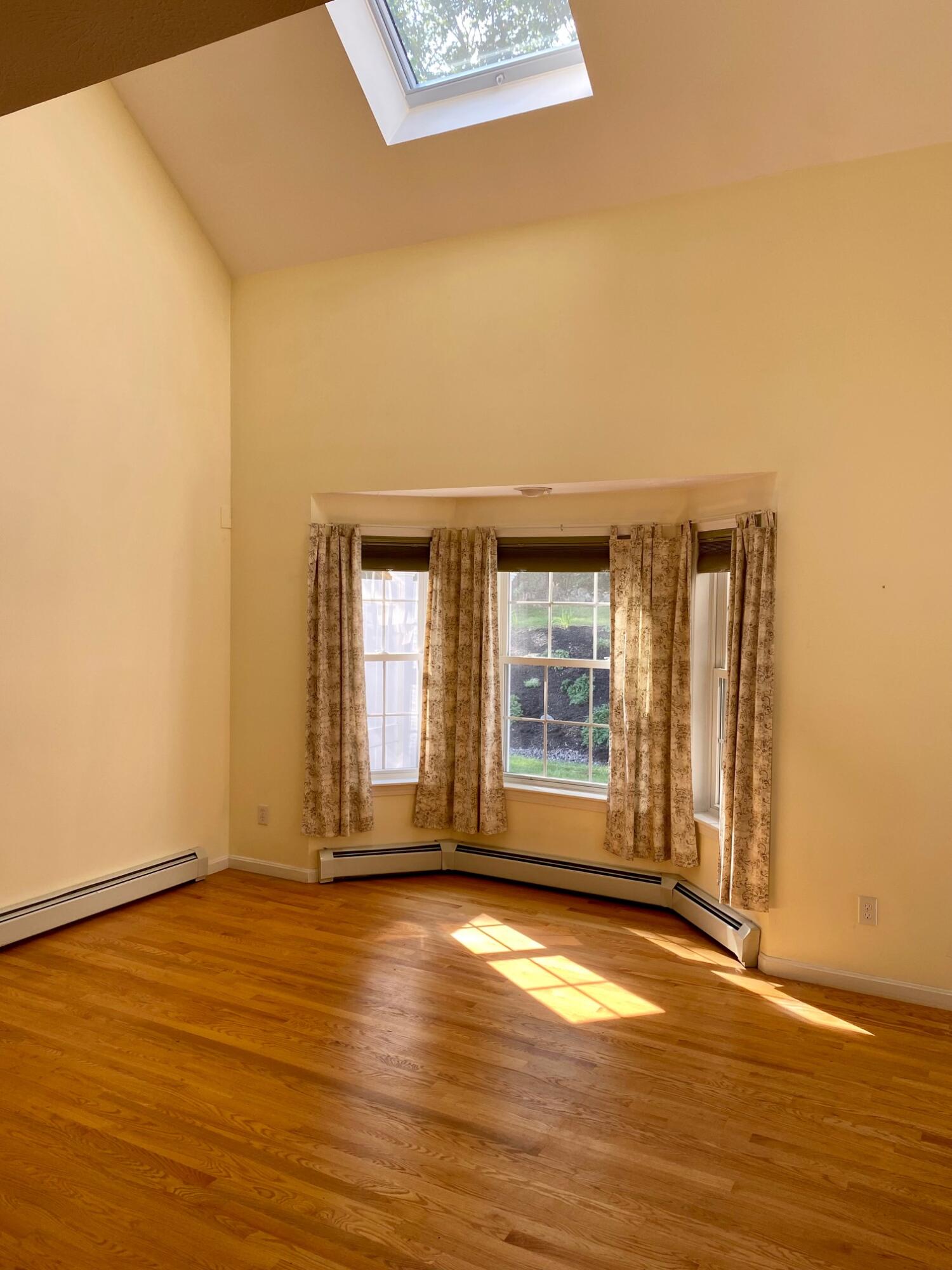 10 Ridgefield Drive, Unit 11 Gorham, ME 04038 - Photo 10 of 47 1 (1)