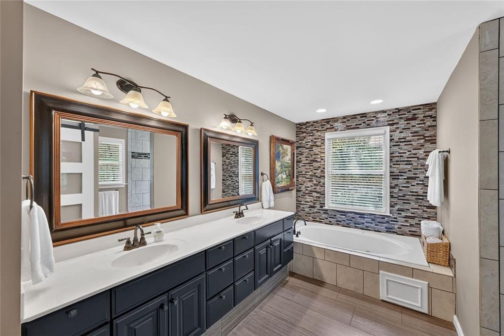 205 Muirfield Way Jasper, GA 30143 - Photo 16 of 41 Gallery Image 16