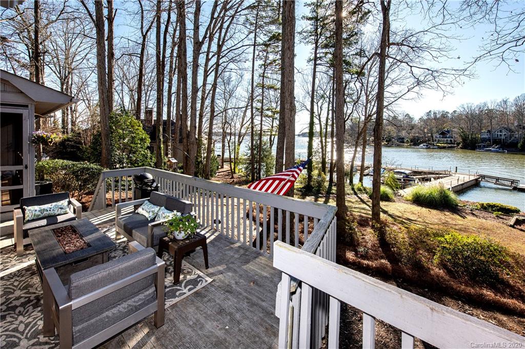 5 Commodore Point Road Lake Wylie, SC 29710 - Photo 27 of 48 Gallery Image 27
