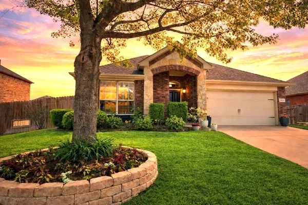$259,000 | 1458 Park Crest Drive, Crowley, TX 76036