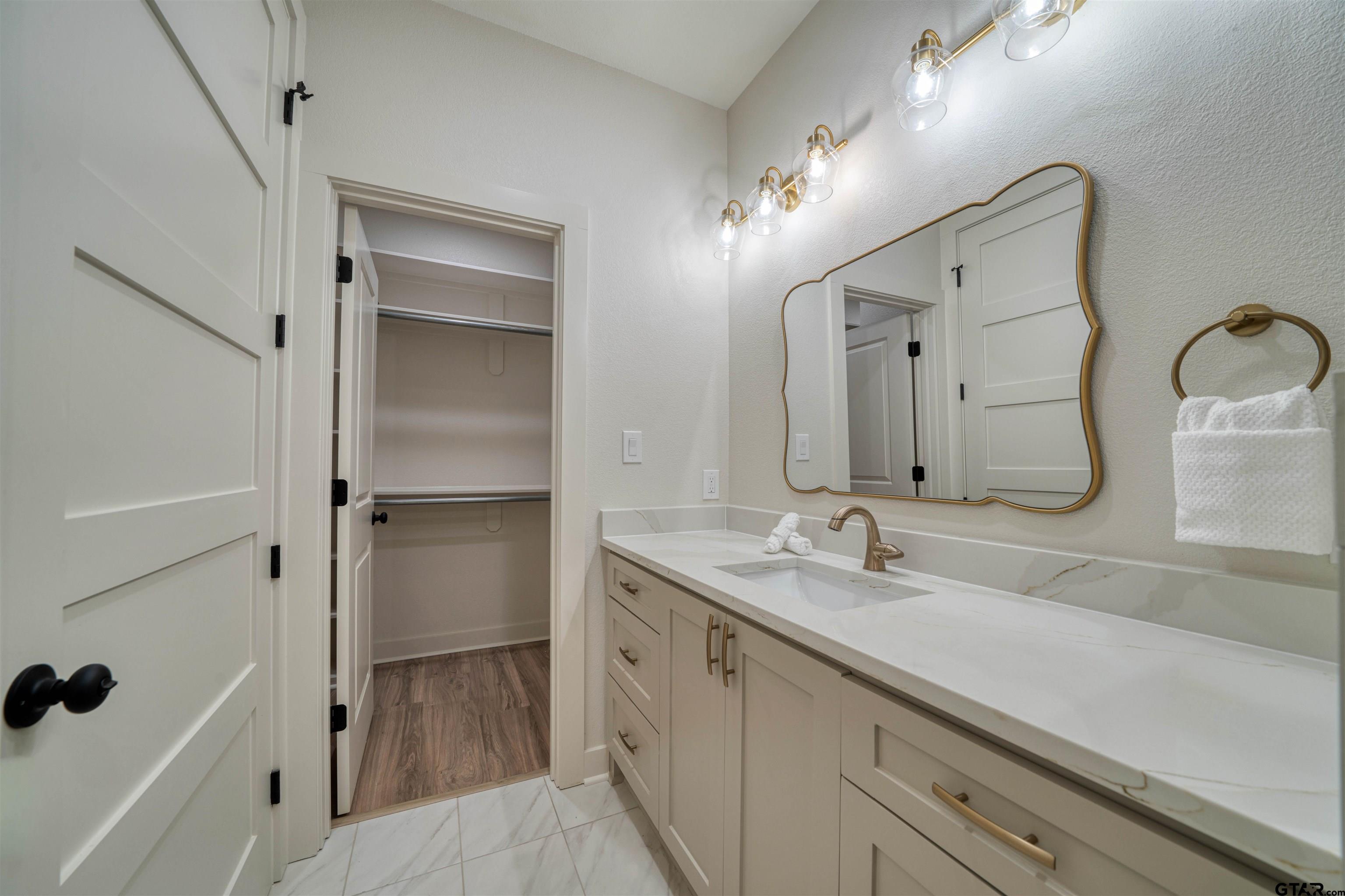 1219 Cherokee Street Longview, TX 75604 - Photo 29 of 44