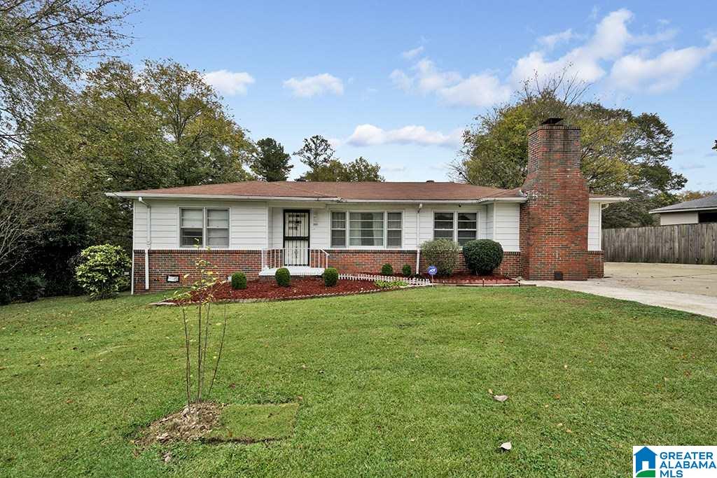 2605 5th Way Northwest Center Point, AL 35215 - Photo 1 of 15