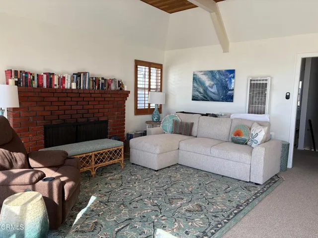 $3,600 | 4027 Ocean Drive, Oxnard, CA 93035
